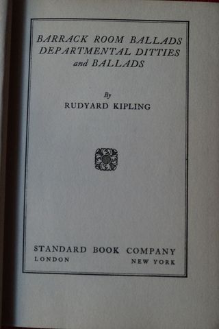 HOJA DE DATOS: BARRAK ROOM BALLADS DEPARTAMENTAL DITTIES AND BALLADS, RUDYARD KIPLING, STANDARD BOOK COMPANY, 1930